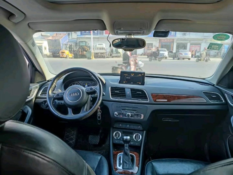 北京14年奥迪Q33