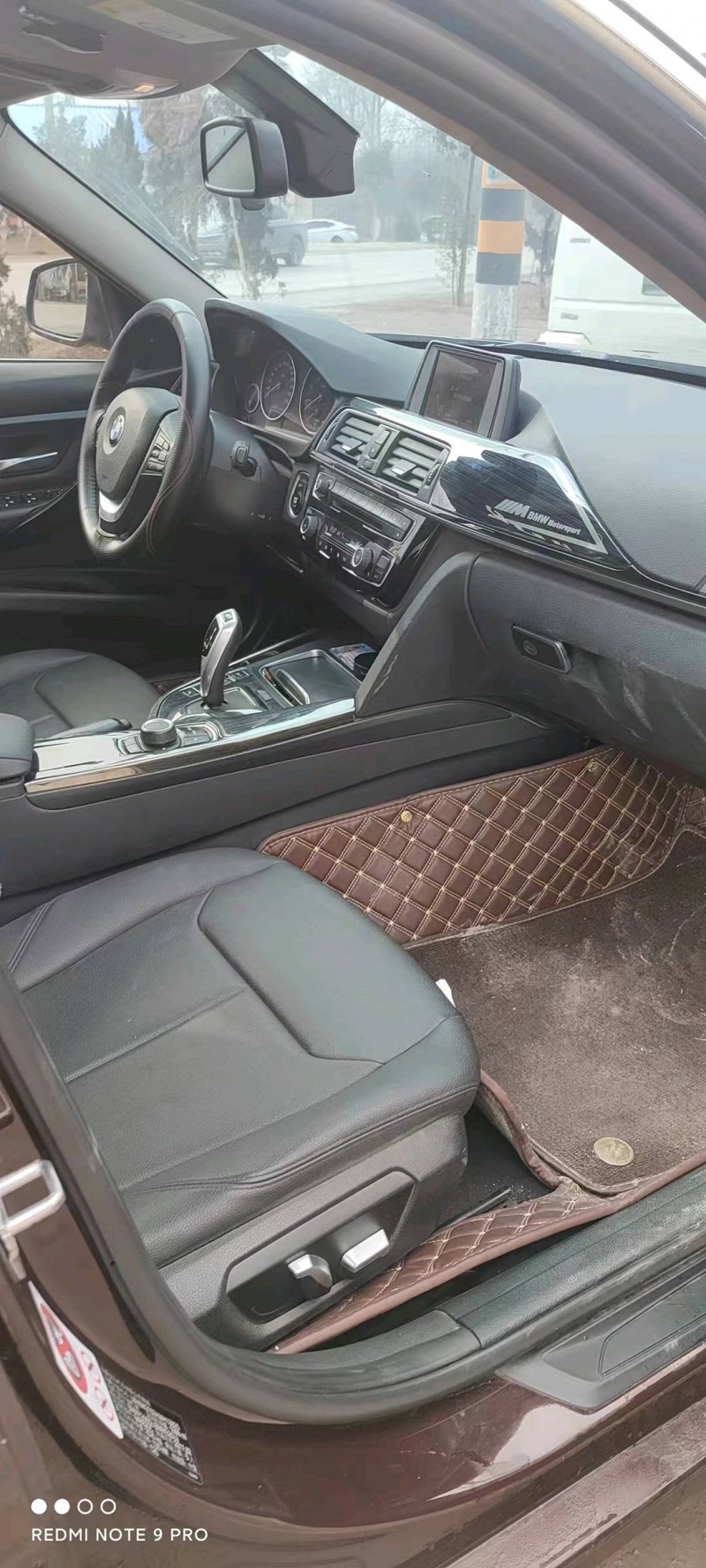 北京17年宝马3系4