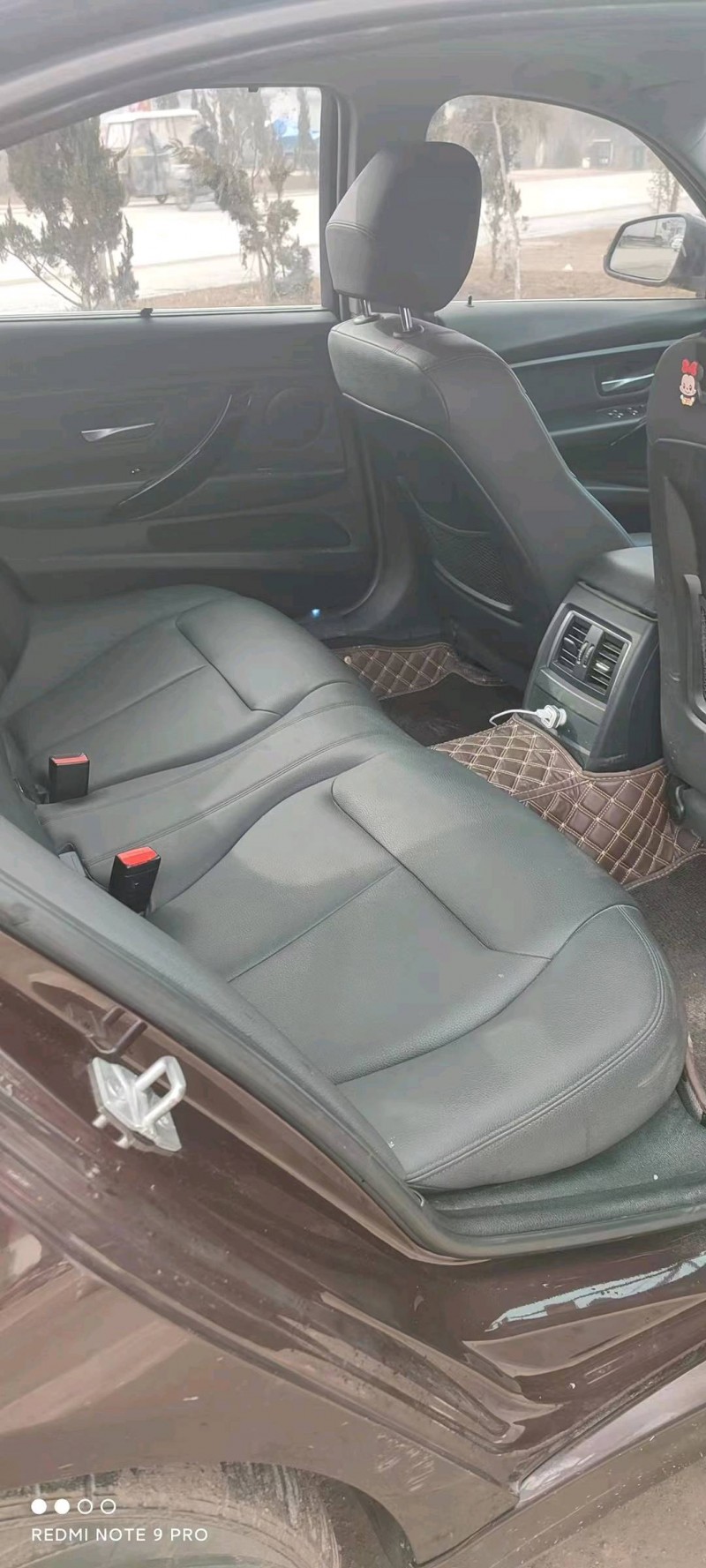 北京17年宝马3系6