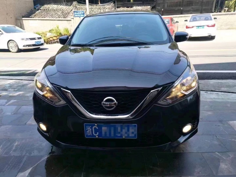 溫州18年日產軒逸1