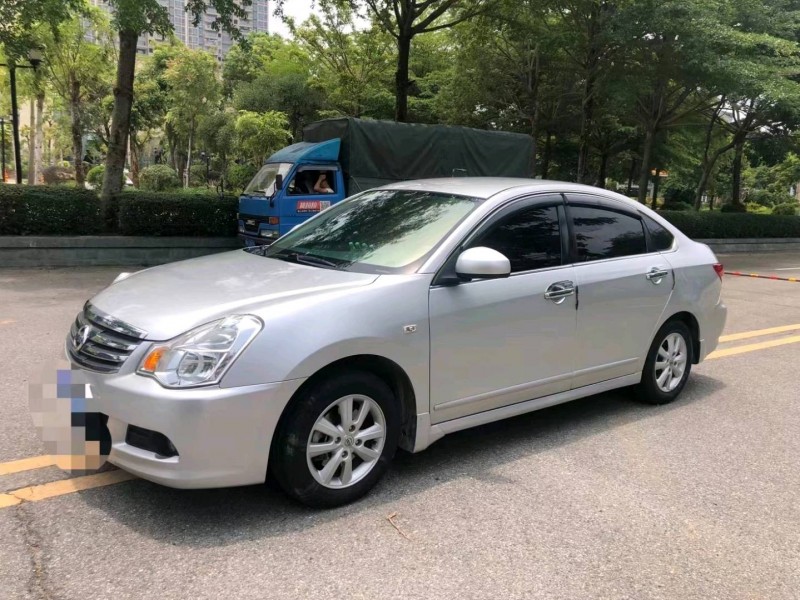 汕頭17年日產軒逸2