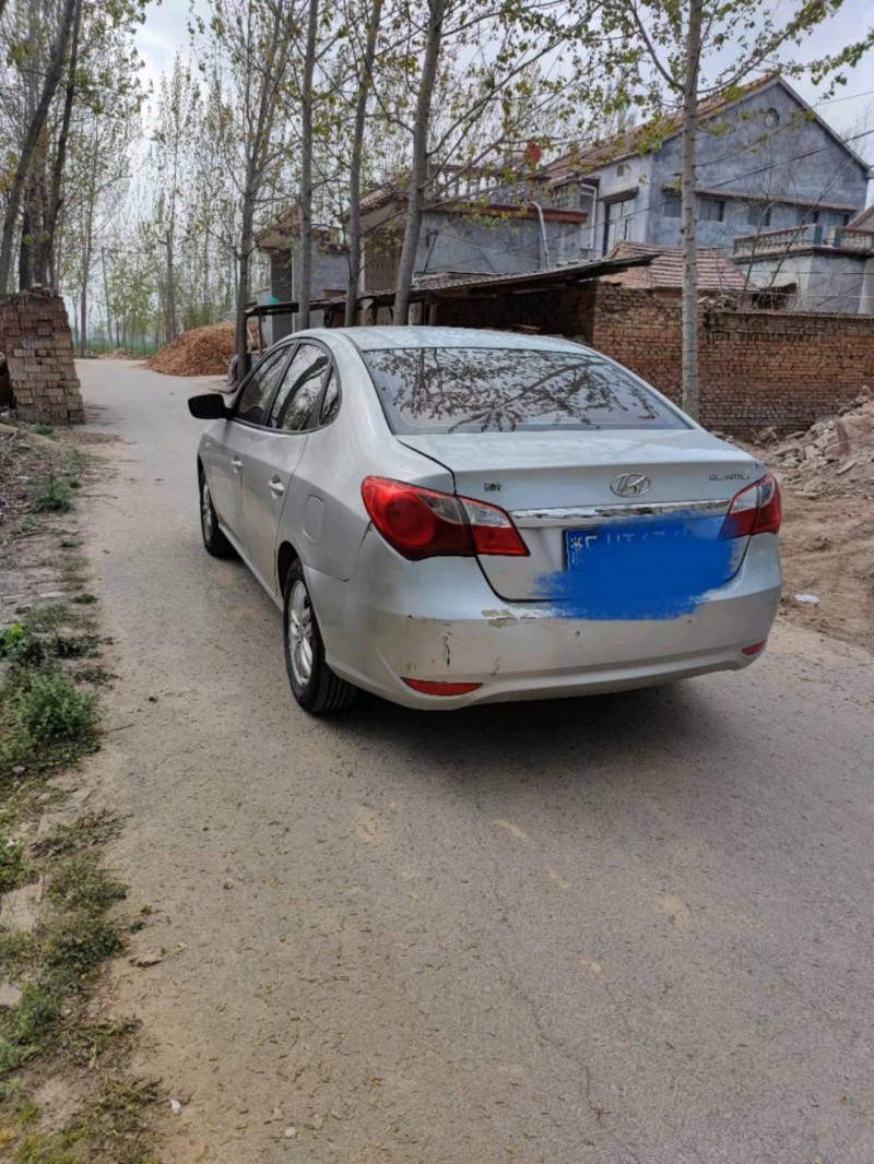 北京14年现代悦动4