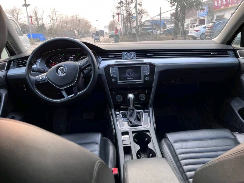 北京17年大众迈腾2