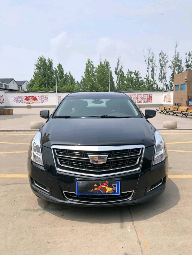 徐州14年凯迪拉克XTS1