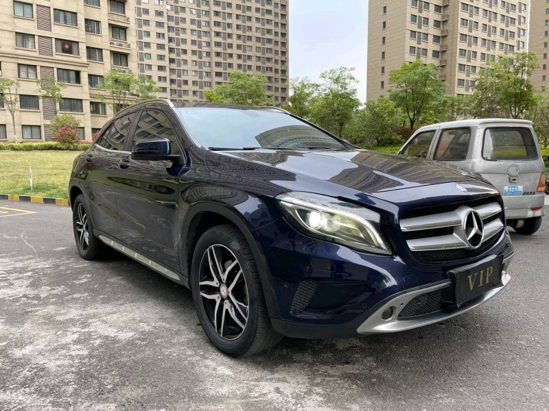 徐州15年奔驰GLA3