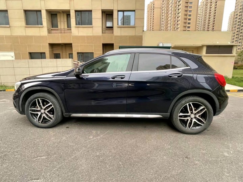 徐州15年奔驰GLA8