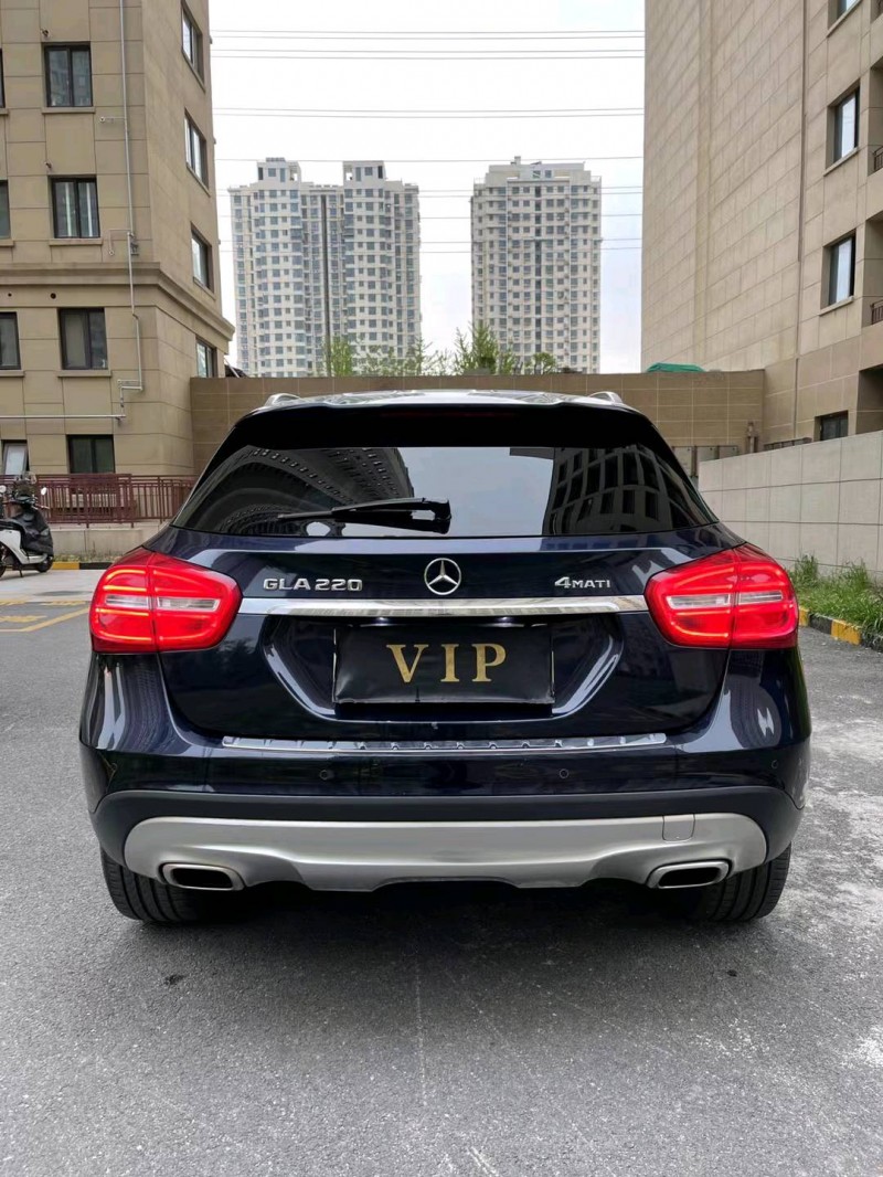 徐州15年奔驰GLA9