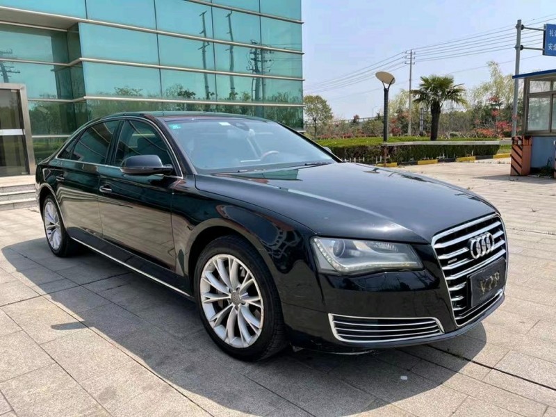 12年盐城奥迪A8L