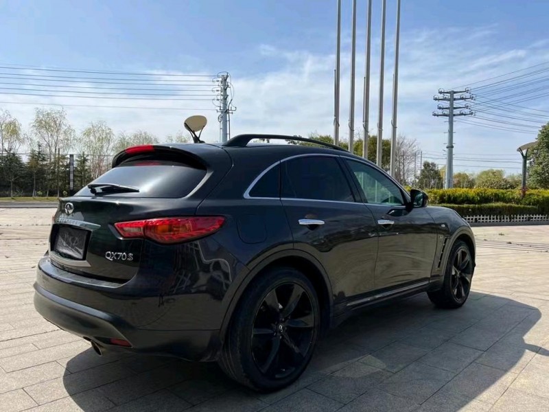 鹽城17年英菲尼迪QX709