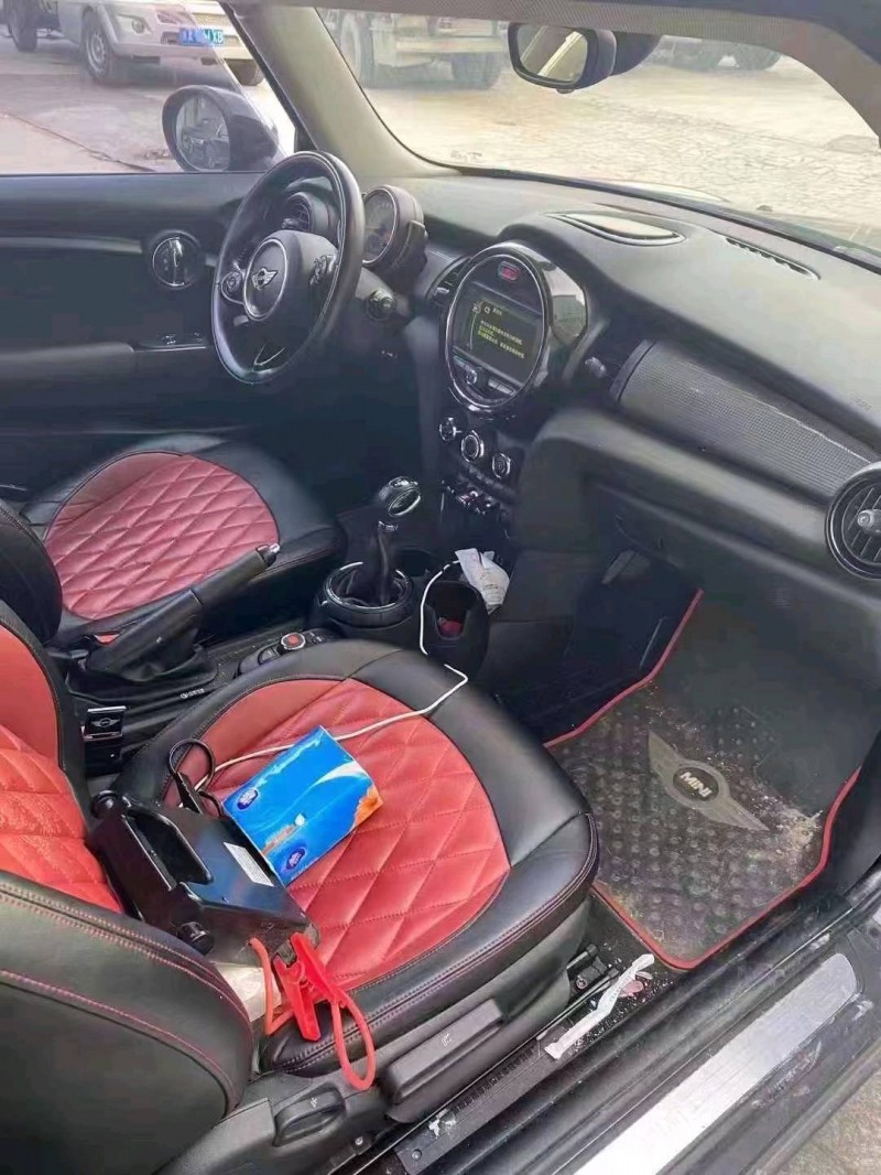 湖州15年MINICooper8