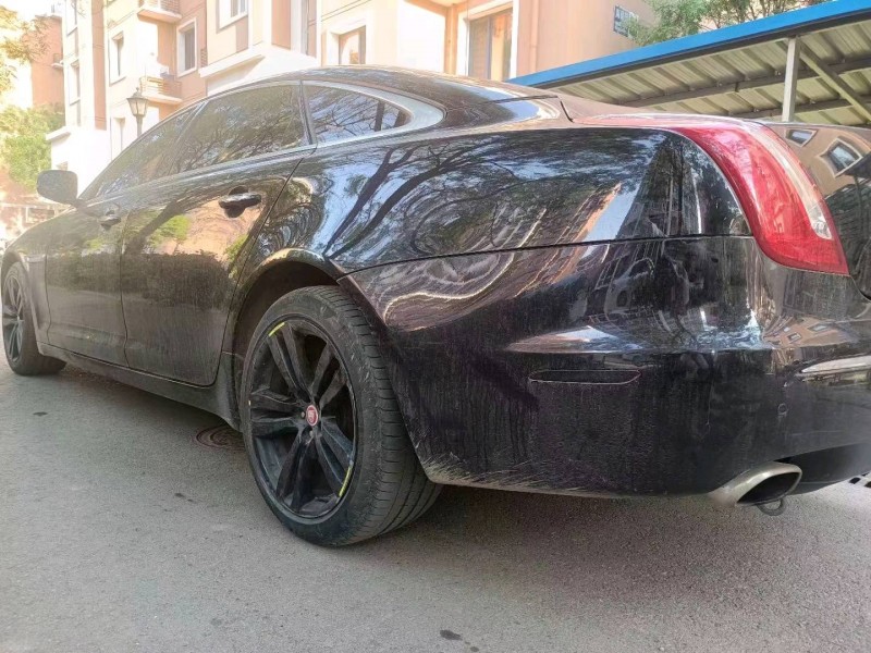 天津12年捷豹XJL5
