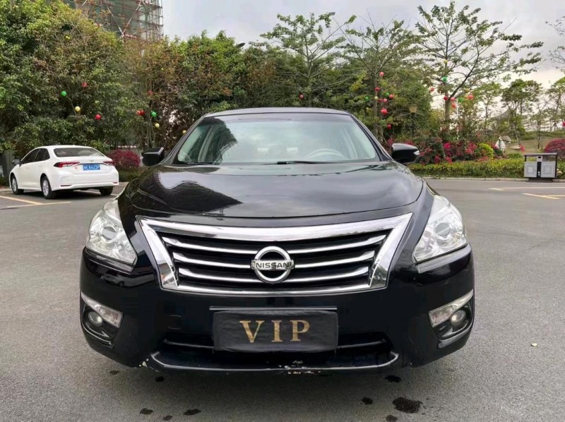 湛江16年日產天籟1