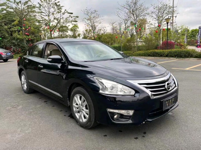 湛江16年日產天籟2