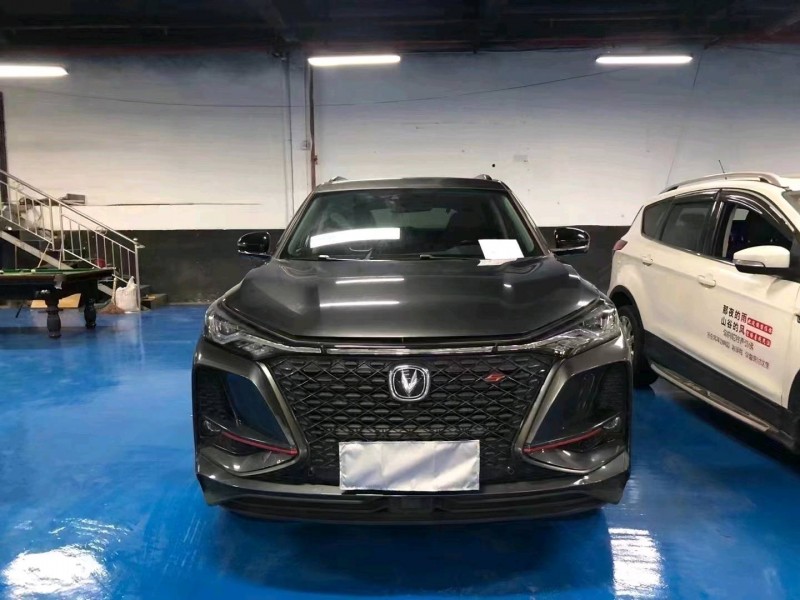 張家界20年長安汽車CS751