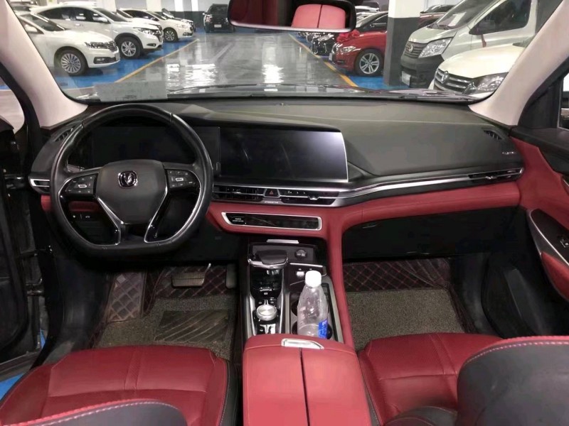 張家界20年長安汽車CS755