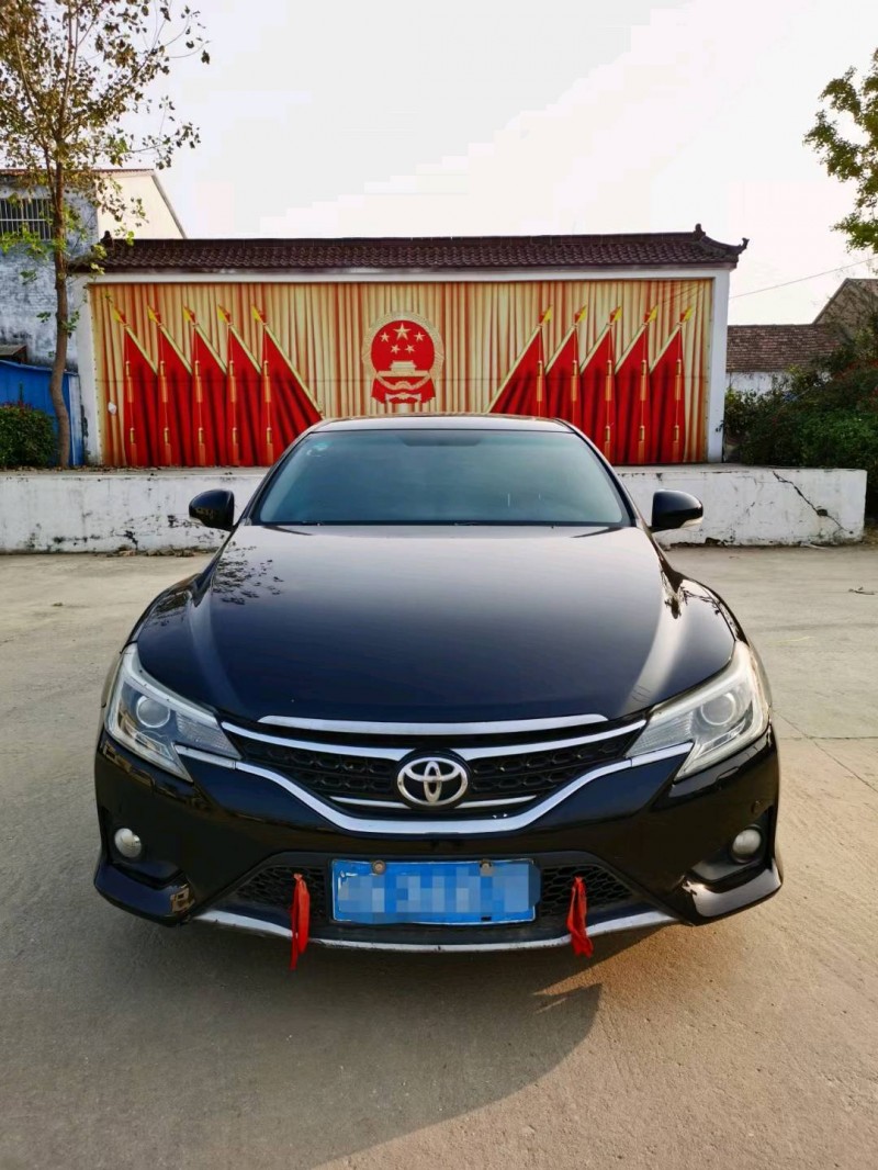 徐州14年丰田锐志8