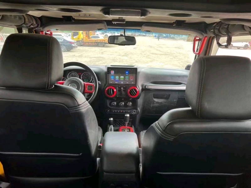 青島14年Jeep牧馬人8