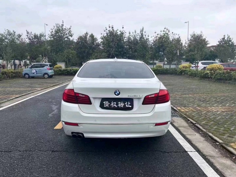 中山16年寶馬5系5