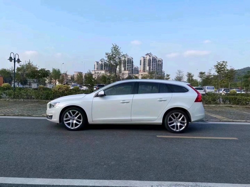 中山17年沃爾沃V603