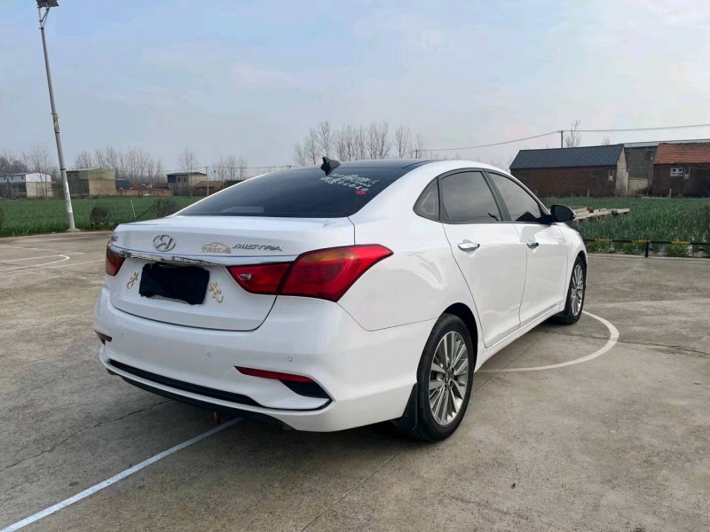 苏州18年现代名图5