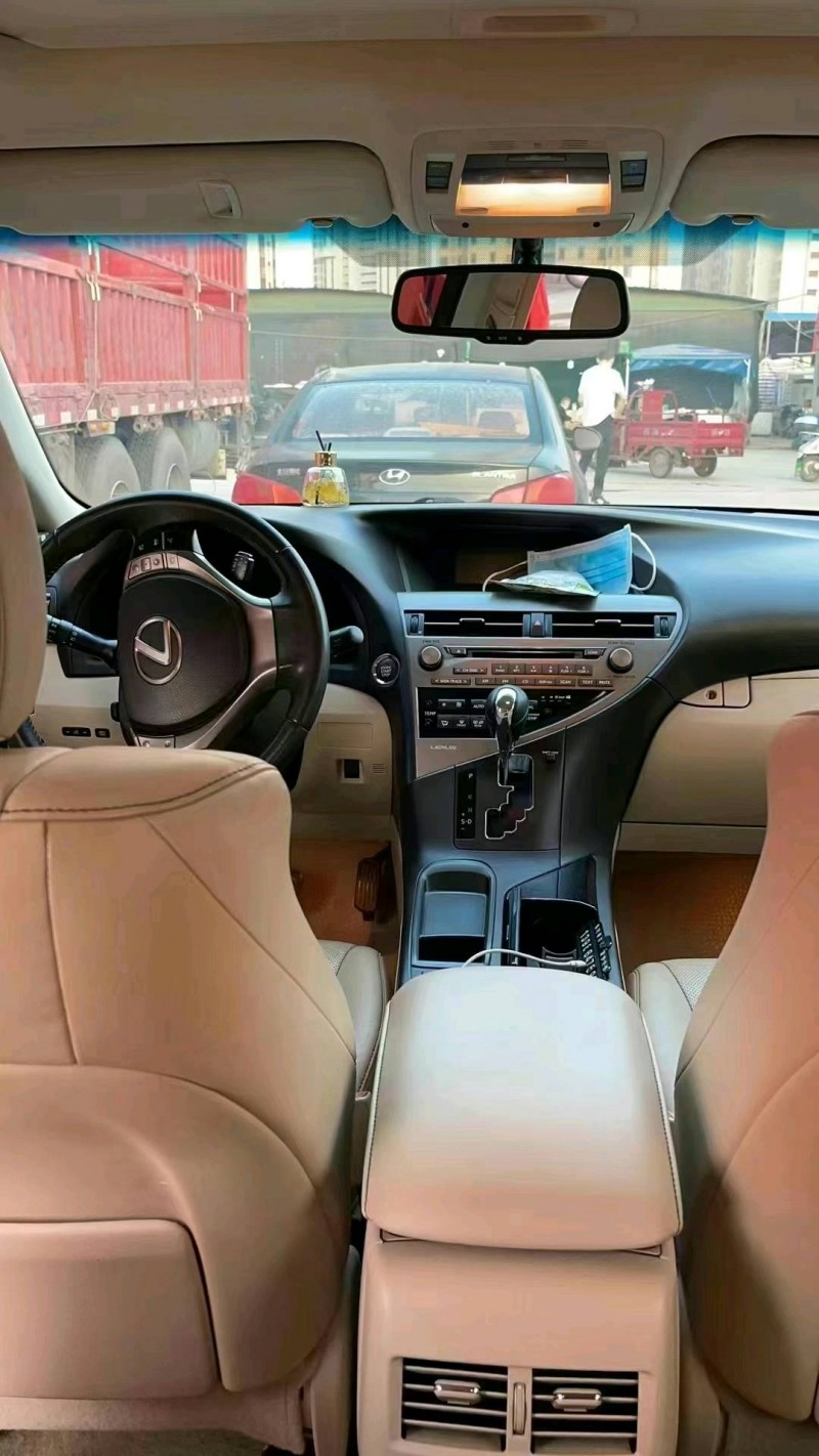 北京14年雷克萨斯RX7