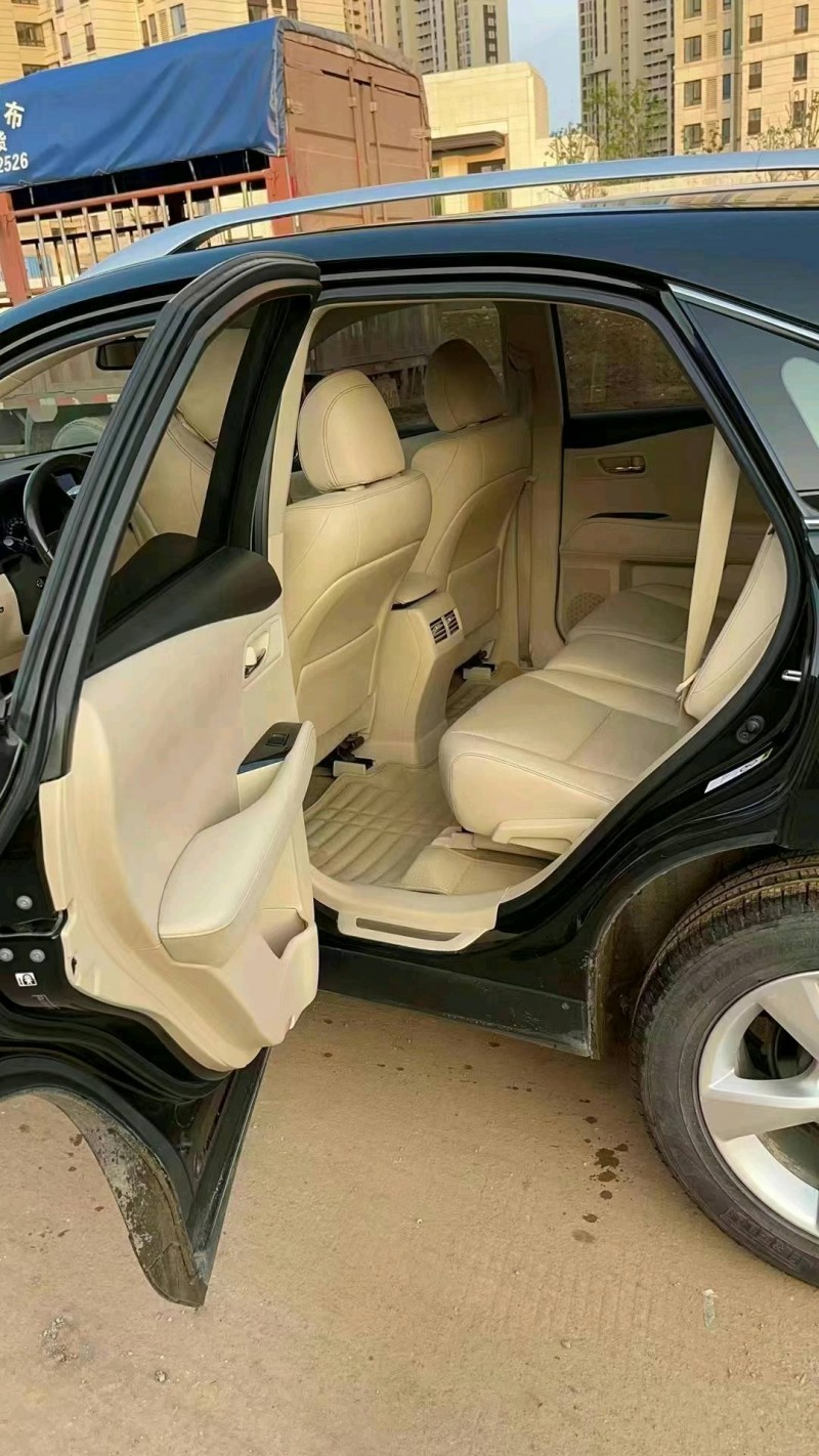 北京14年雷克萨斯RX4