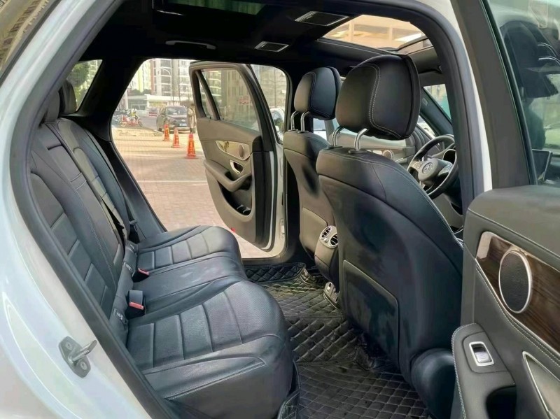 北京19年奔驰GLC5