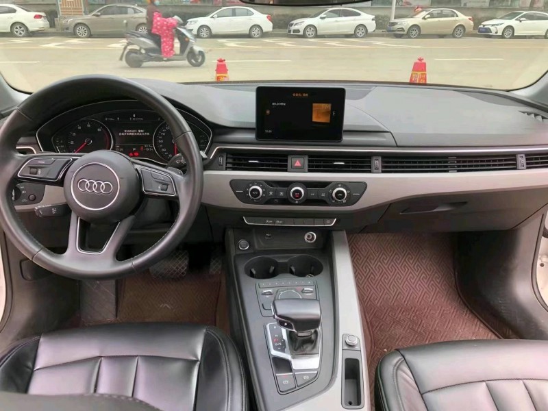 北京19年奥迪A4L8