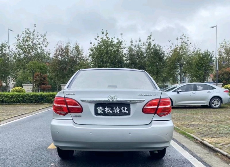 中山13年豐田花冠6