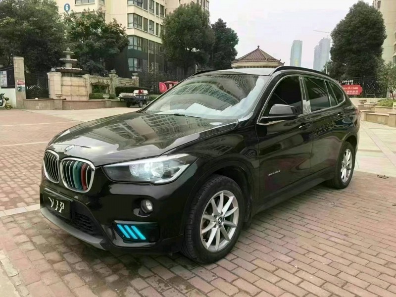 北京17年宝马X13