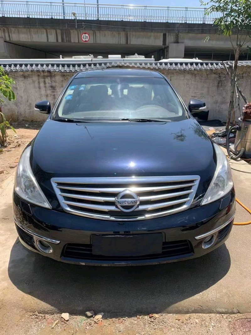 廣州09年日產天籟1