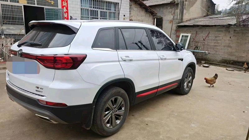 邵陽21年長安汽車CS752