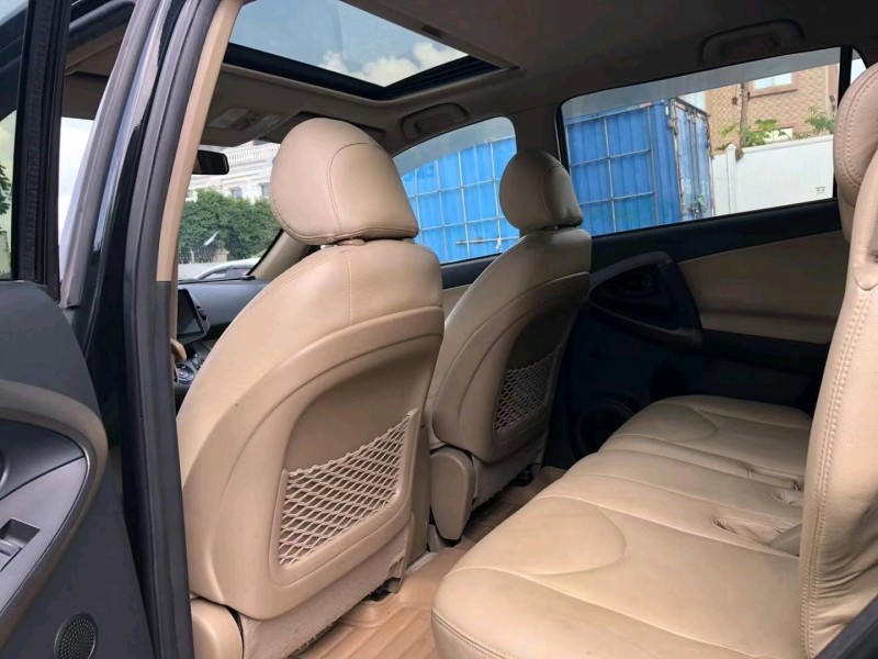 深圳13年豐田RAV4榮放5