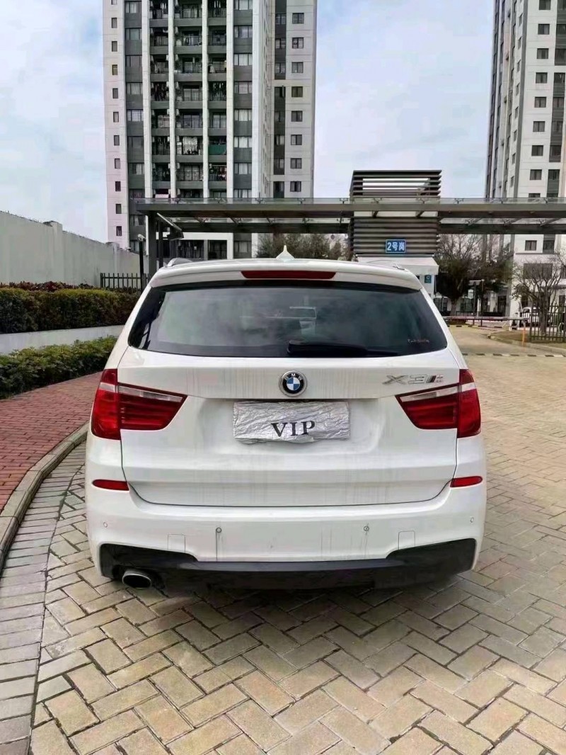 廣州17年寶馬X36