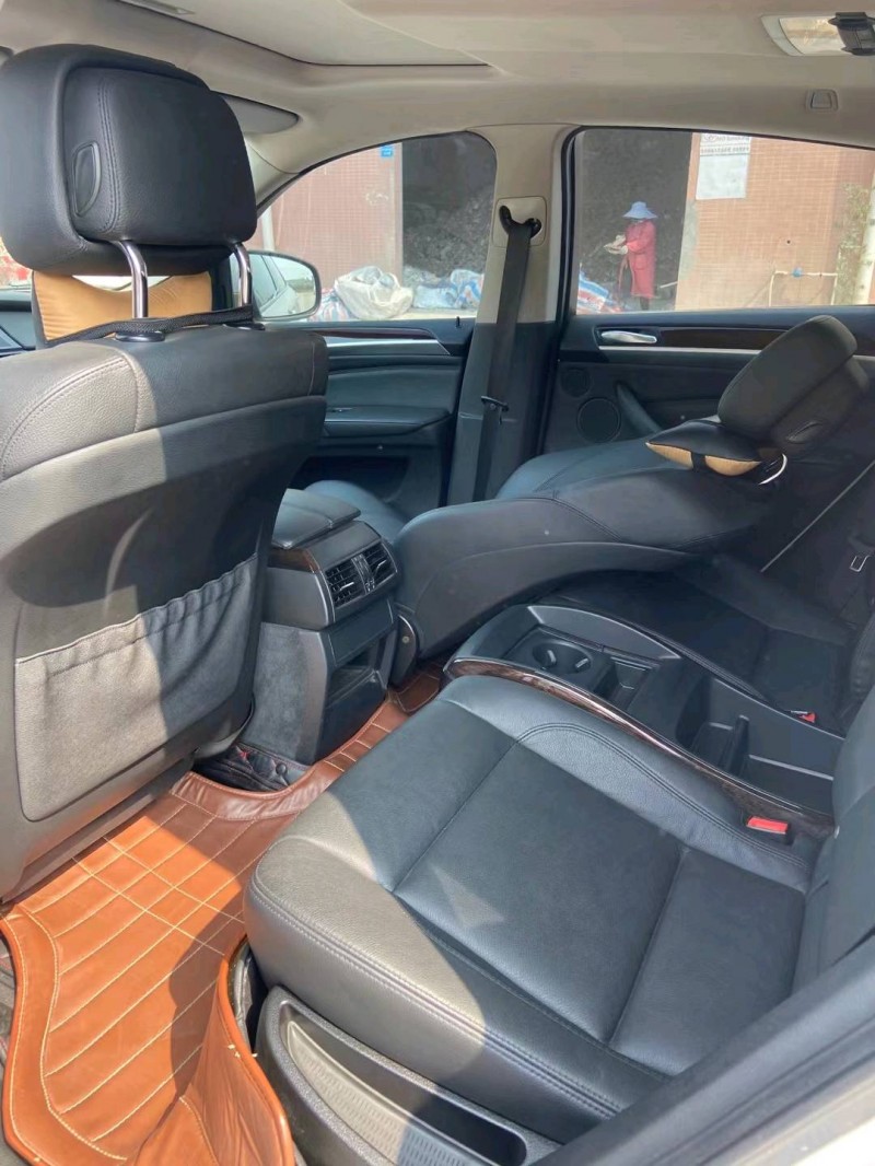 东莞13年宝马X66