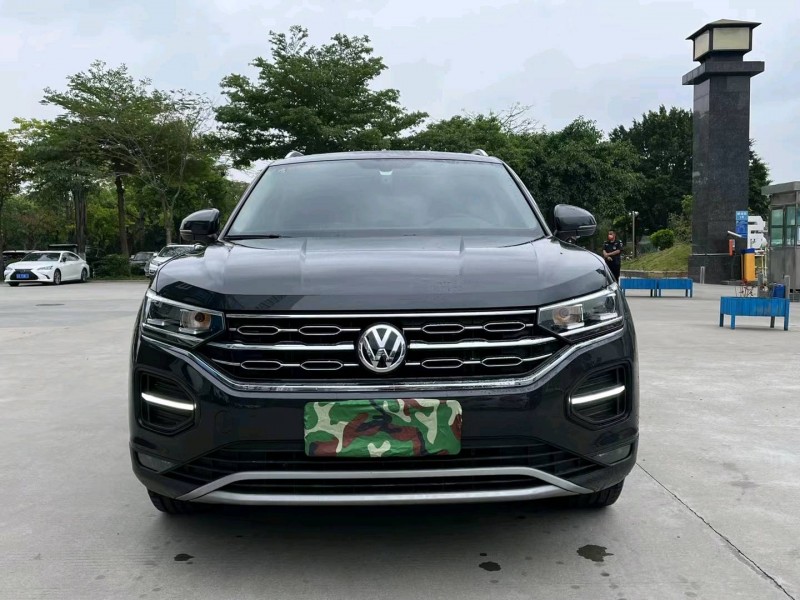 东莞20年大众探岳1