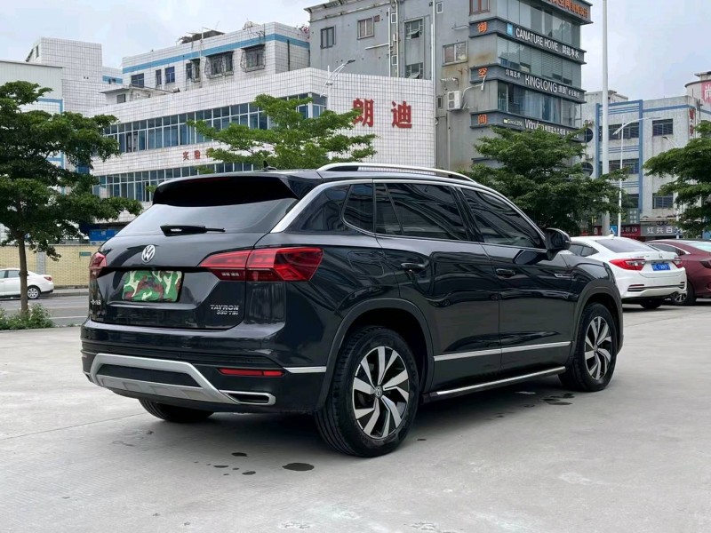 东莞20年大众探岳7