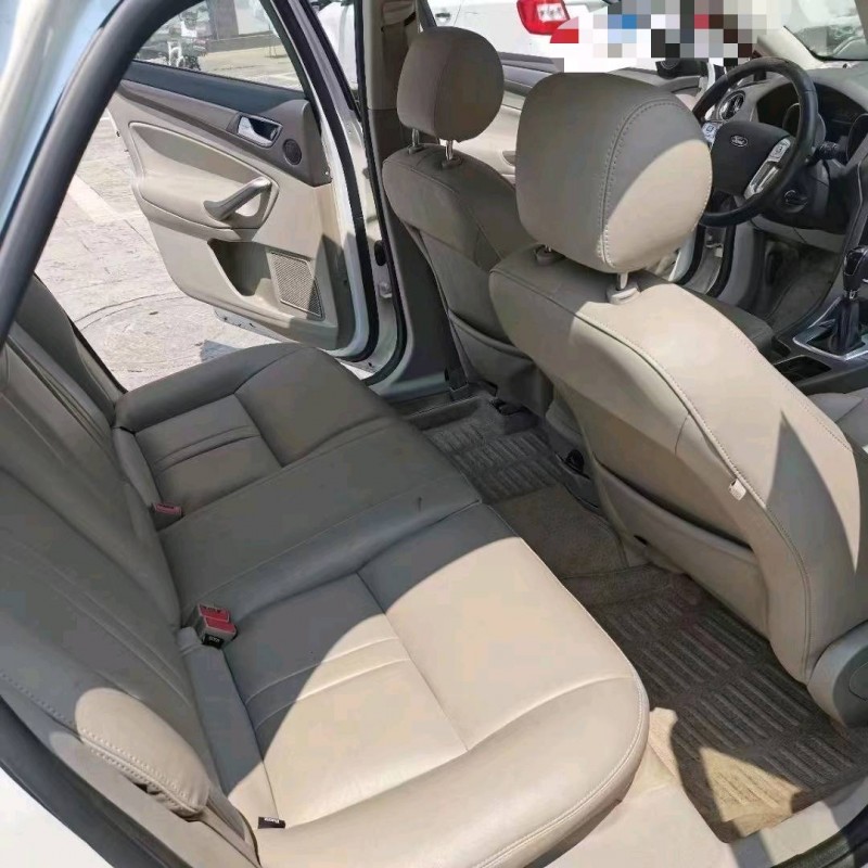 益阳13年福特蒙迪欧-致胜4