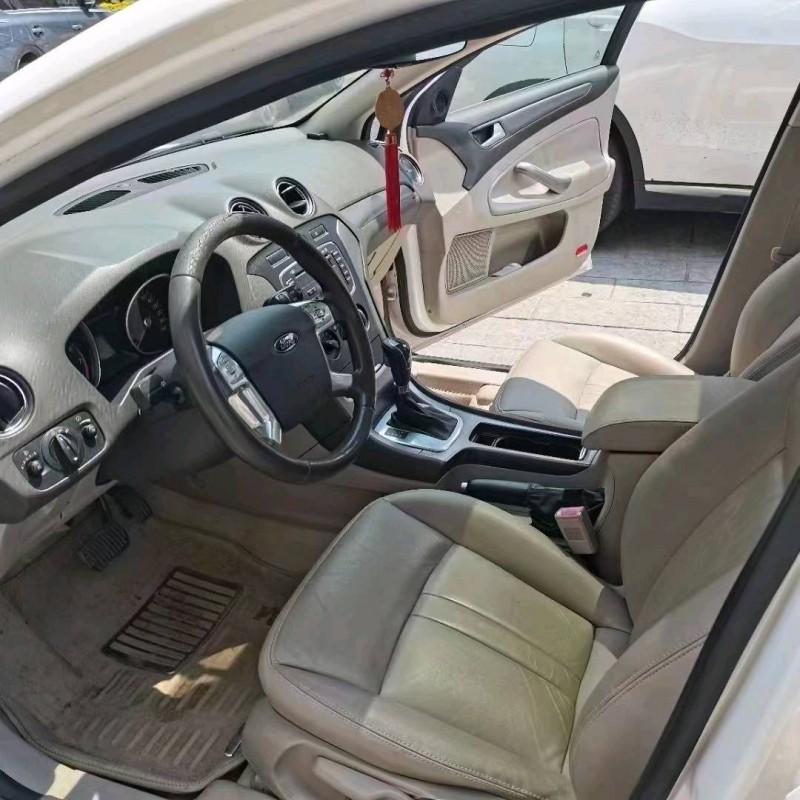 益阳13年福特蒙迪欧-致胜7