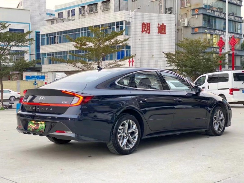 东莞21年现代索纳塔八8