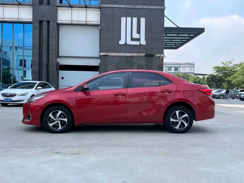 东莞17年丰田雷凌6