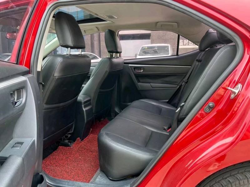 东莞17年丰田雷凌4