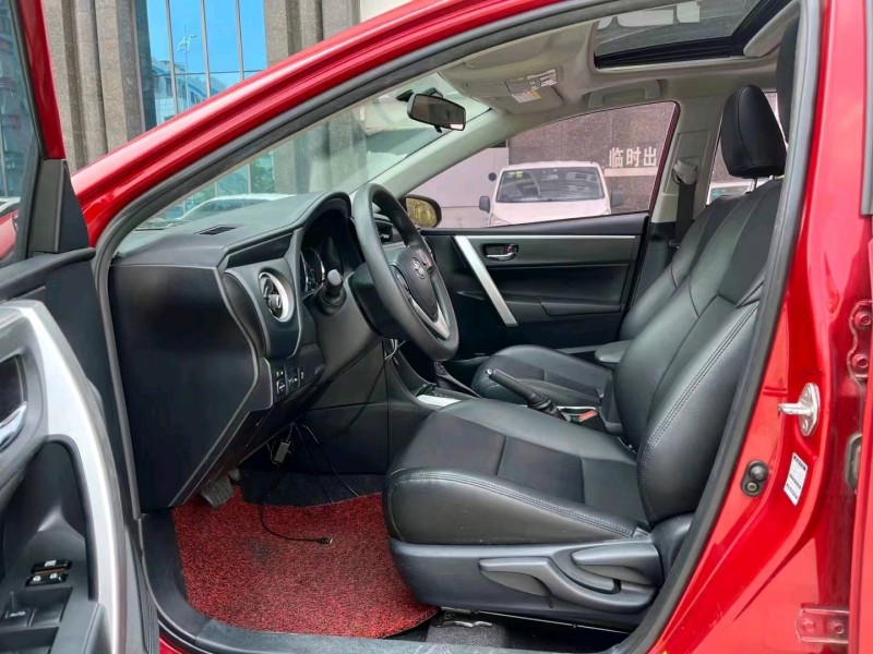 东莞17年丰田雷凌3