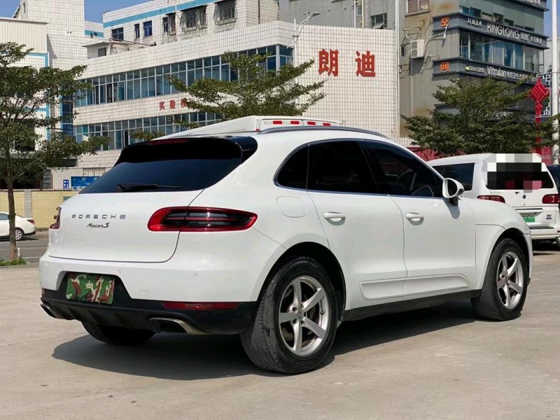 東莞15年保時捷Macan8