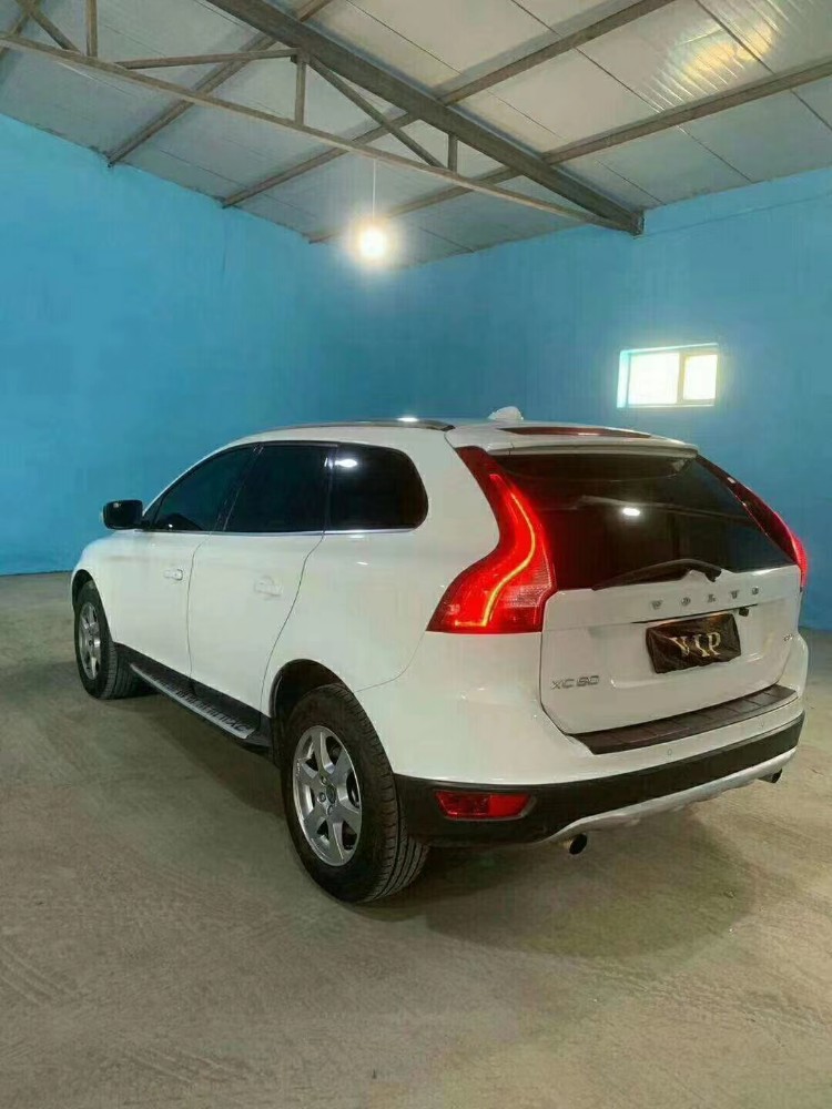 信陽11年沃爾沃XC605