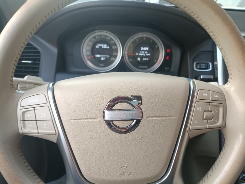 信陽11年沃爾沃XC601