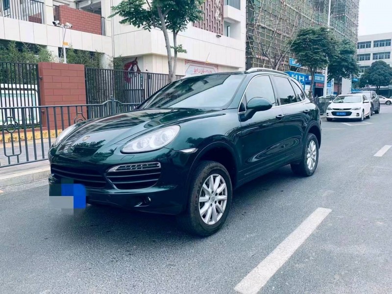 南平14年保時捷卡宴3