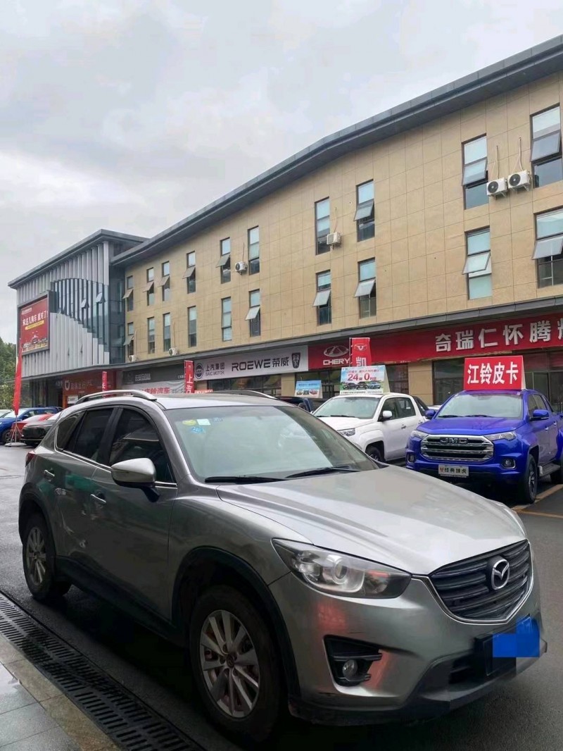 銅仁16年馬自達CX-53