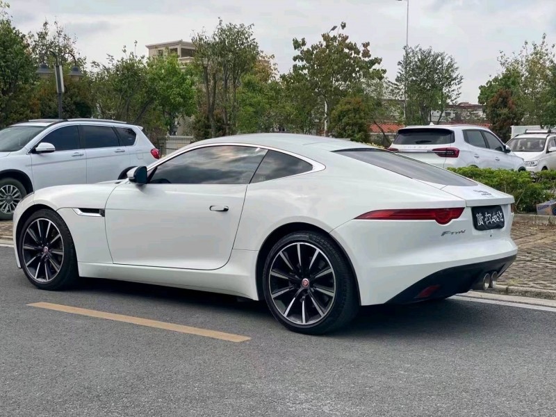 中山15年捷豹F-Type4
