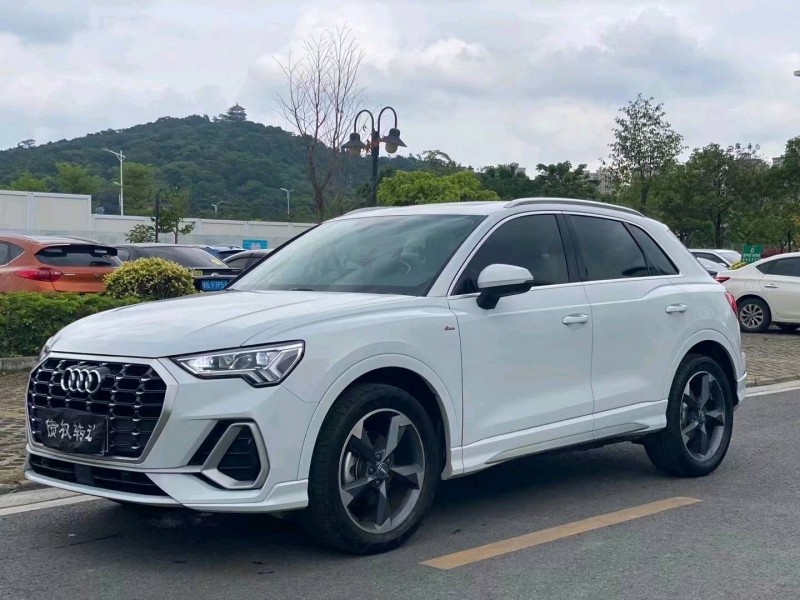 中山19年奧迪Q32